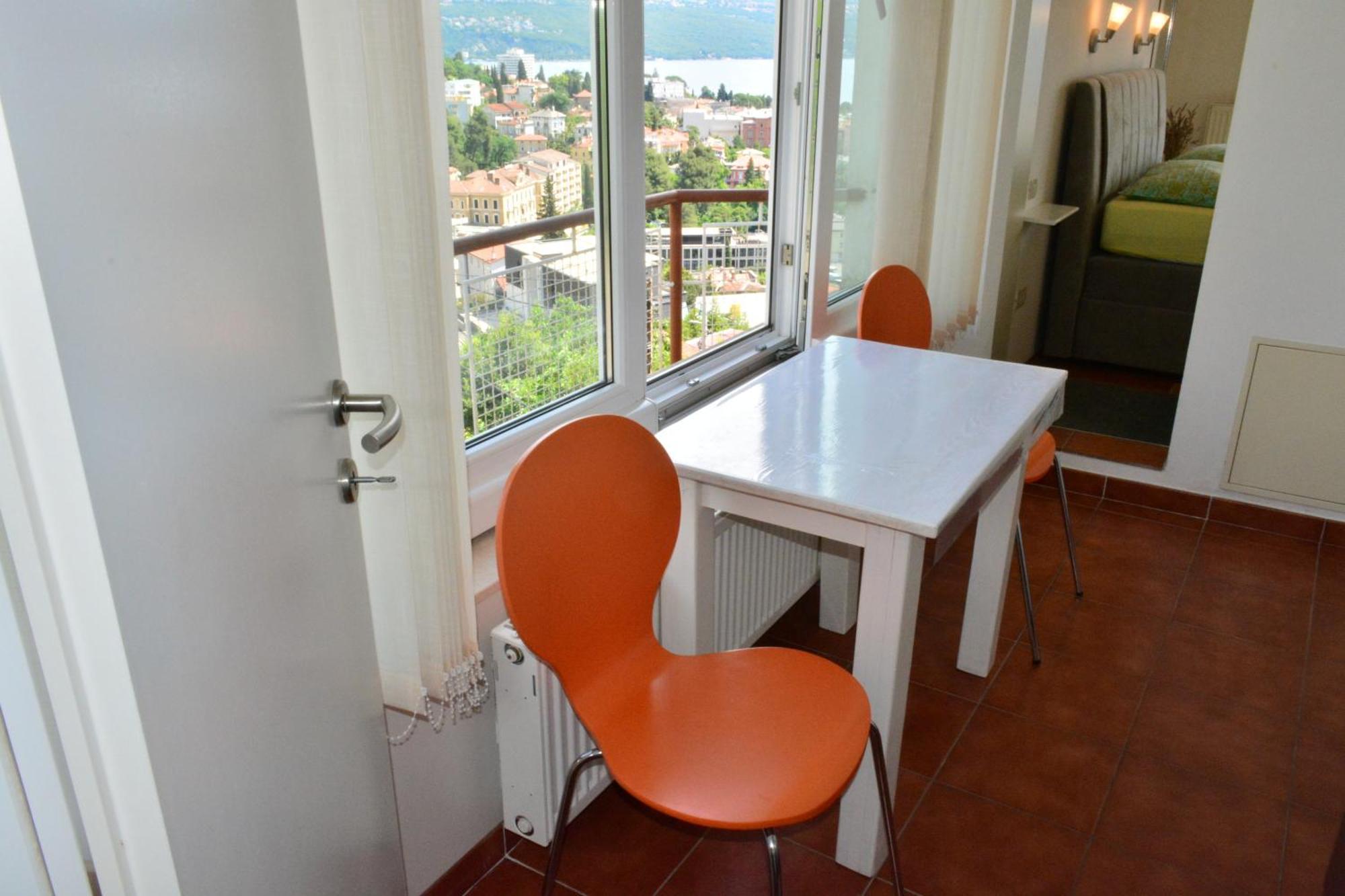 Apartments Zigulic أوباتيا الغرفة الصورة